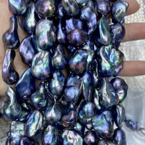 Bulk supply of large 15-28mm Edison fireball baroque pearl strands directly from China pearl manufacturer.