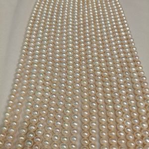 8-9mm white oval freshwater pearl strands