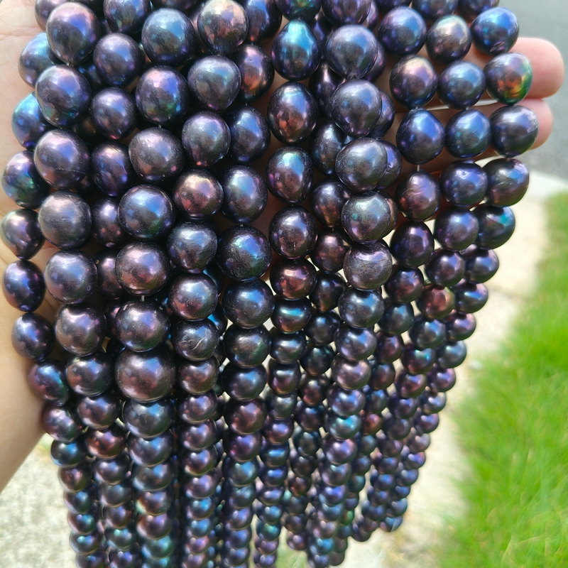 large black pearl strands with high luster