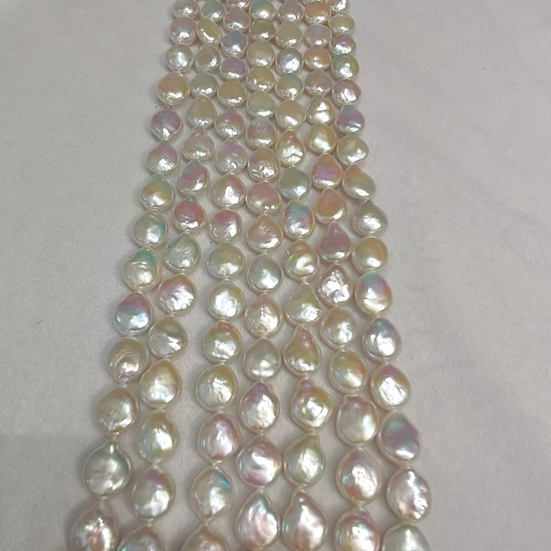 thick coin pearls with high luster and smooth surface