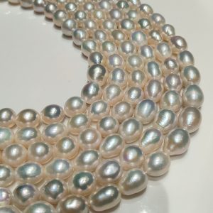 White teardrop Edison pearl strand 12-15mm