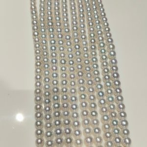 smooth graduated pearl strands for necklace design