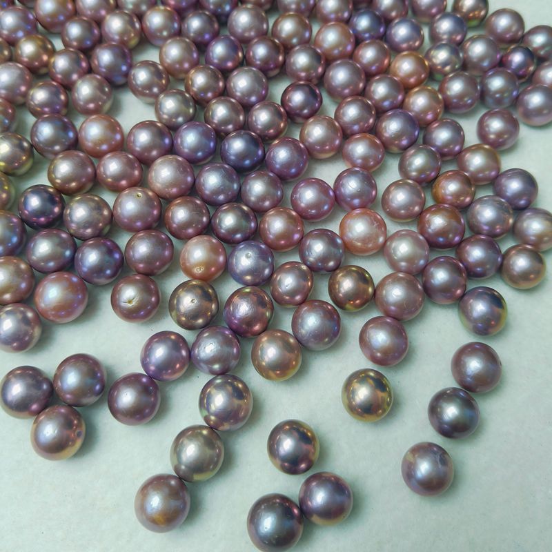 Purple Edison freshwater pearls with high luster and smooth surface