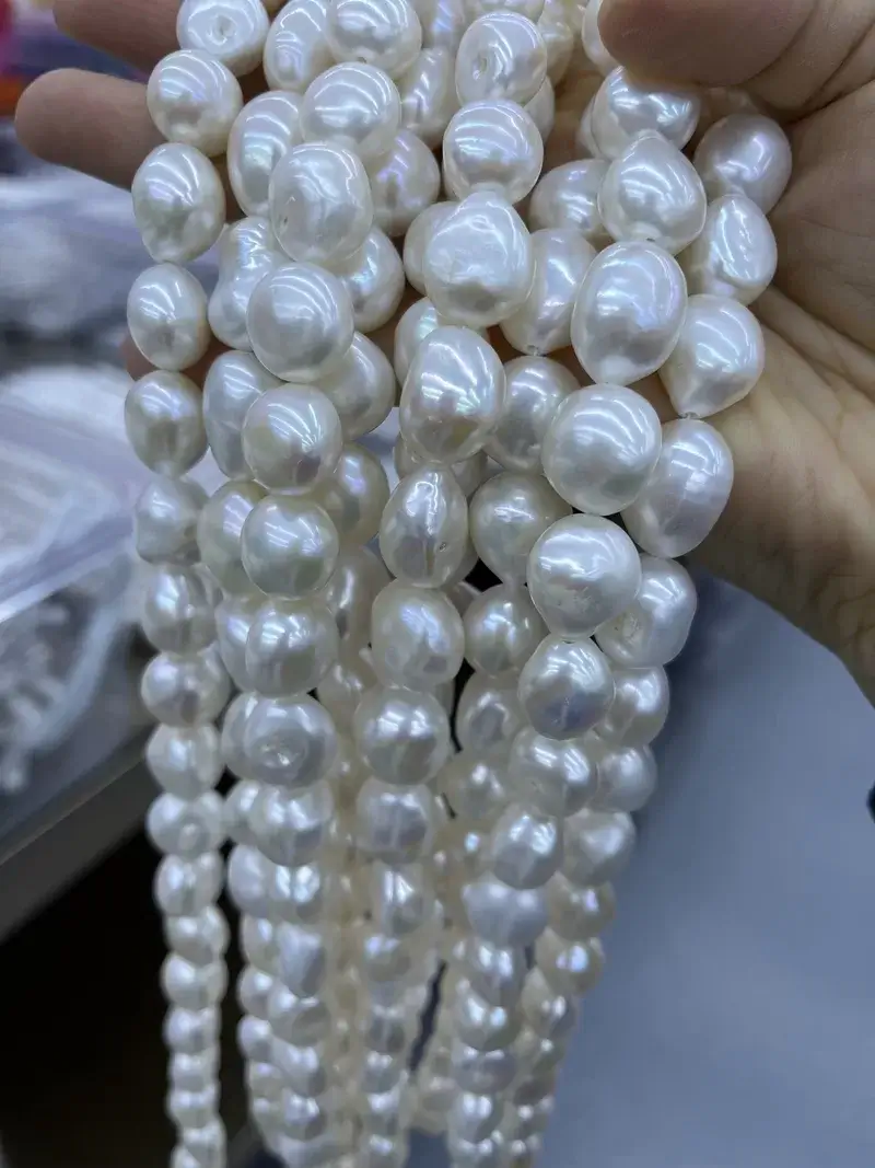 Wholesale 11-12mm cream white baroque necklace pearl necklace strands for professional jewelry making.