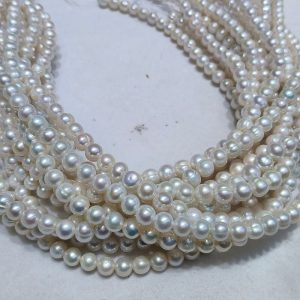 Wholesale 7-8mm natural white freshwater cultured pearls necklace strands with high luster