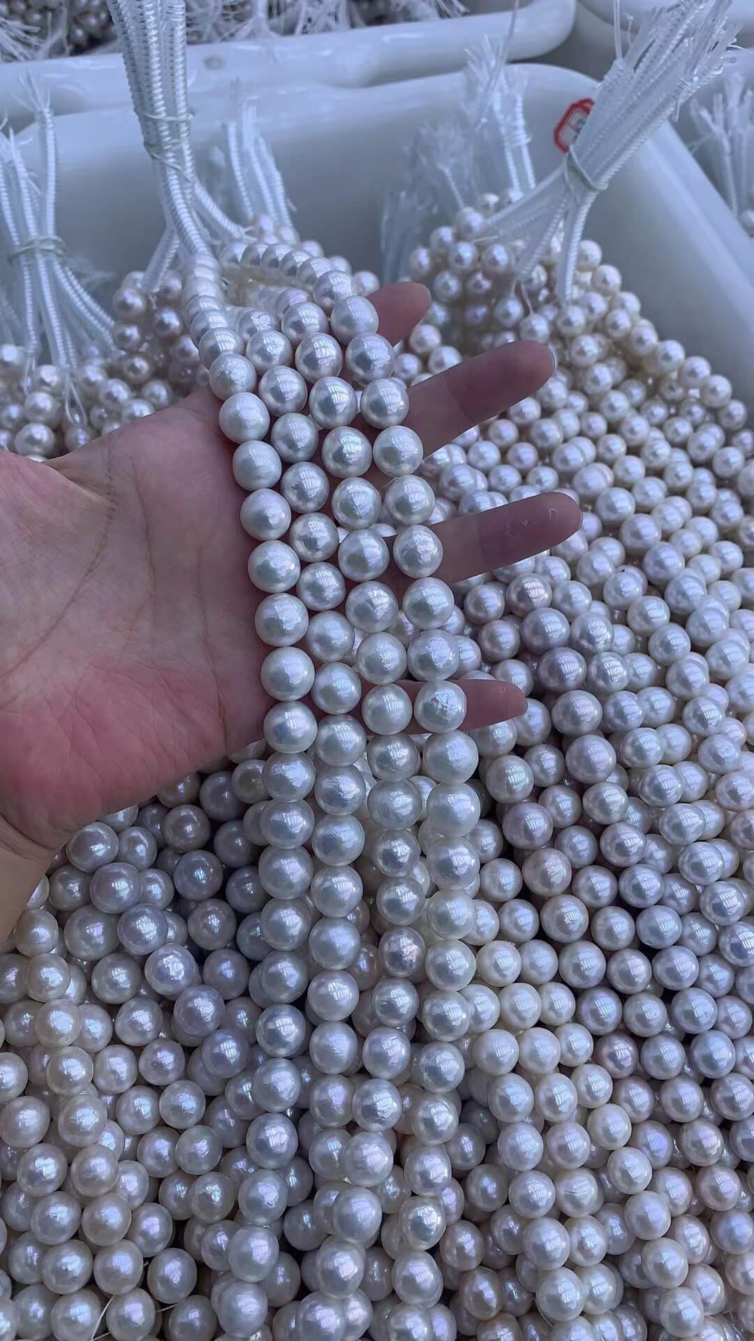 High cost-performance off-round freshwater pearl strands featuring natural growth patterns and mirror shine.